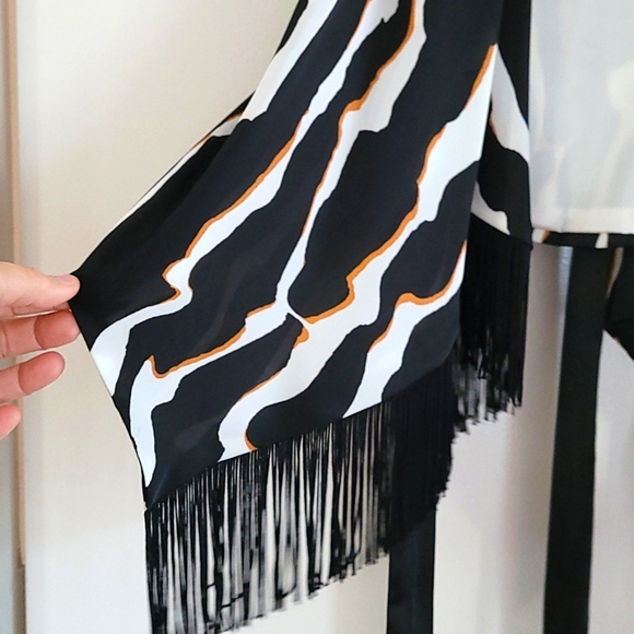 Cache animal print vest, waterfall front vest, fringed vest, leopard vest. sz.L - Picture 7 of 8